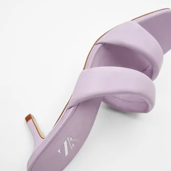 2020. gada Vasarā Jaunu Sieviešu kurpes Purpura Kvadrātveida Kājām Stepēts Mežģīnes Sieviešu Slaidu Snadals Augsta papēža Aitādas Sexy Lady Sandales