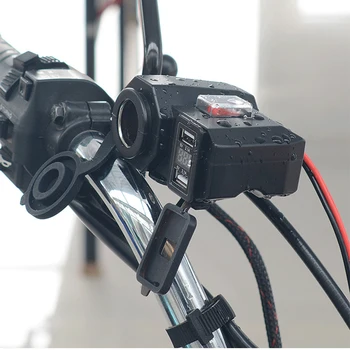 Ūdensizturīgs Dual USB Motociklu piepīpētāja Kontaktligzdu Motorolleru, ATV 12V Adapters Sadalītājs Jaudu Ostas LED Spriegums Displejs