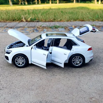 1:32 New Audi Q8 sakausējuma metāla automašīnas modeļa rotaļlietu inerces šūpoles auto vokālā modeļa rotaļlietu kolekcija, bērnu rotaļu dāvanu motel rotaļlietas