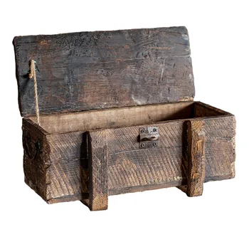 Dekoratīvā un praktiskā antīko uzglabāšanas kaste, retro antīka apdare koka kastē