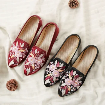 Izmēri 34-43 mūļu sieviešu kurpes dzīvokļi čības pavasara vasaras izšuvumi Tang Dinastijas Ķīniešu retro stila mokasīni zapatos mujer de