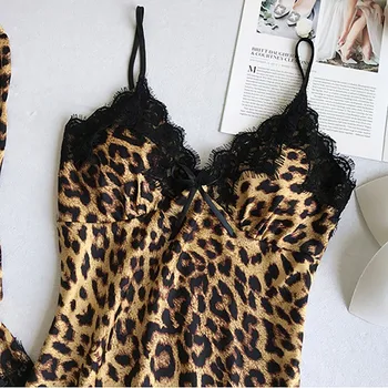 Sieviešu Pidžamas Leopard 5 Gabali Sleepwear Ar Krūšu Pad Cami Top Un Īsās Pidžamas Nightdress Halāti Satīna Sleepwear Pijama Mujer