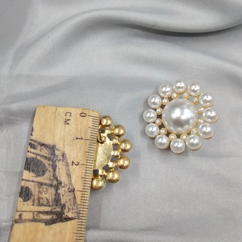 Eiropas un Amerikas Qingdao rotaslietas auskari individuālais temperaments retro taisnība zelta marķējums krāsas pērļu auskari d81