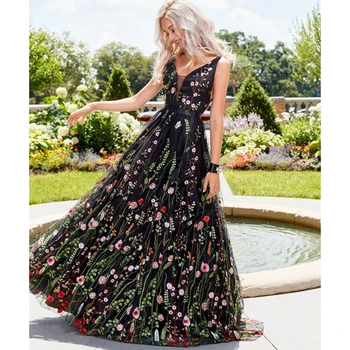 Ziedu izšuvumi maxi kleita Sievietēm Backless v kakla ilgi pusei Eleganta kleita bez piedurknēm, dziļu acu Sexy kleita vasaras vestidos