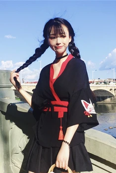 Japāņu Retro Kimono Vaļēju Jaku Melnā Izšūti Streetwear Modes Blūze Sievietēm Tradicionālo Causl Mētelis Japannese Kimono