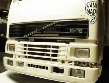 Rc auto priekšā Grilēšanas Plate un logo uzlīmes montāža 1/14 mēroga tamiya tālvadības traktora piekabi volvo FH12 rotaļlieta truck